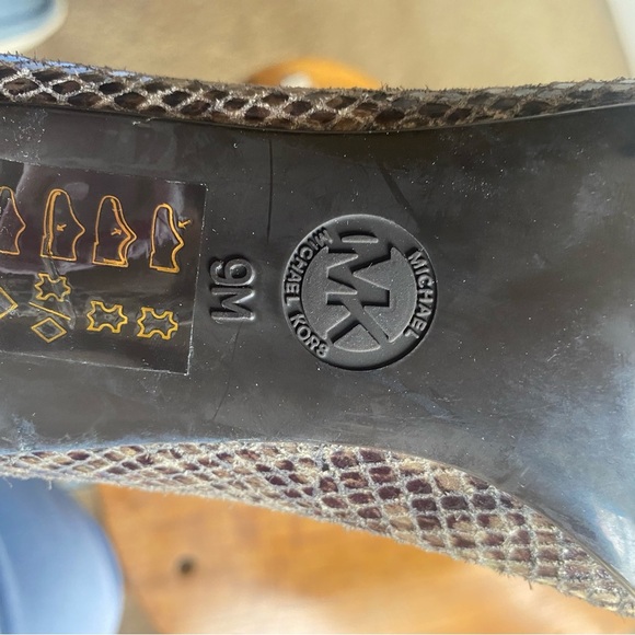 Michael Kors Snakeskin Patterned Women's Shoes 9M - Picture 8 of 8